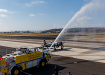 Gary_Barber_Airshow_Salute_04