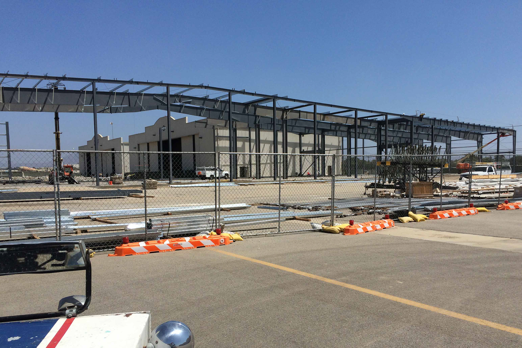 Hangar_Construction_06