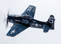 i-4f44dwH-X3