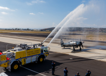 Gary_Barber_Airshow_Salute_08