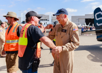 Gary_Barber_Airshow_Salute_19