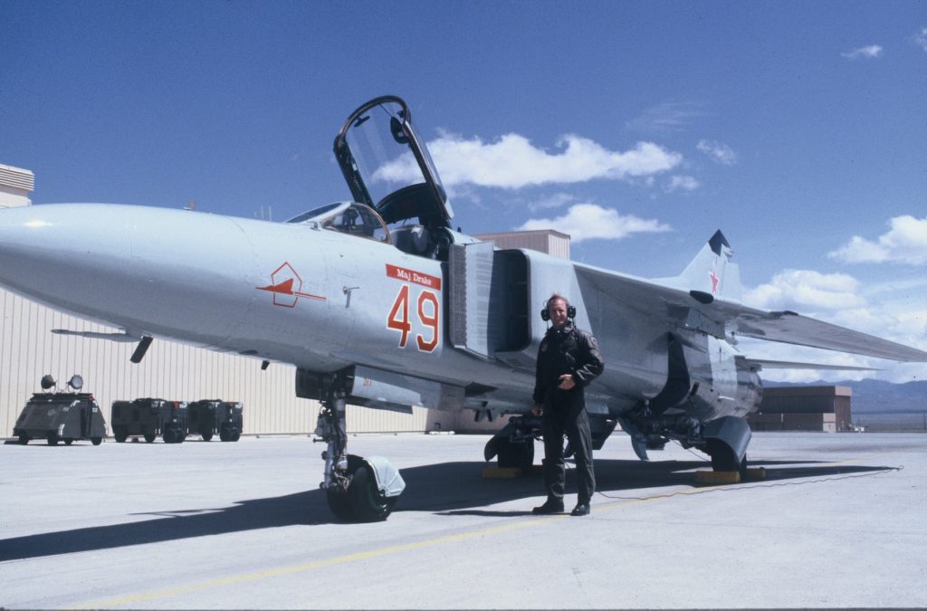 Rob Zettel next to a MiG 23MS
